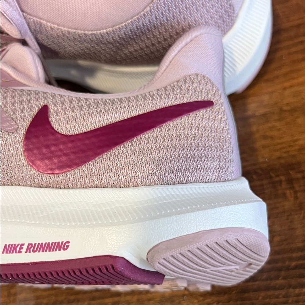 Nike Women's Athletic Shoes in Pink and Maroon - Picture 9 of 10